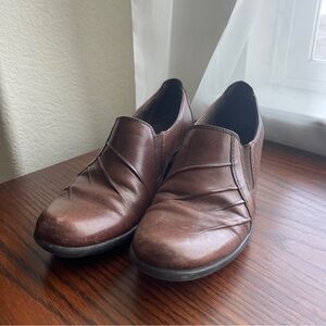 Clarks Brown Shoes